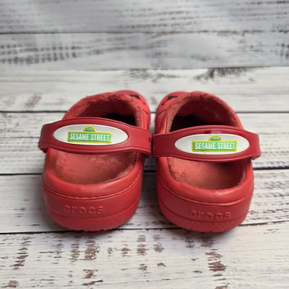 Crocs Juniors‎ Size 1 Red Elmo Face Slip On Plush Lined Clog Shoes Sesame Street